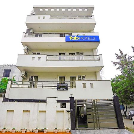 דלהי Fabhotel White House Bnb - Nr Yashobhoomi Convention Centre מראה חיצוני תמונה