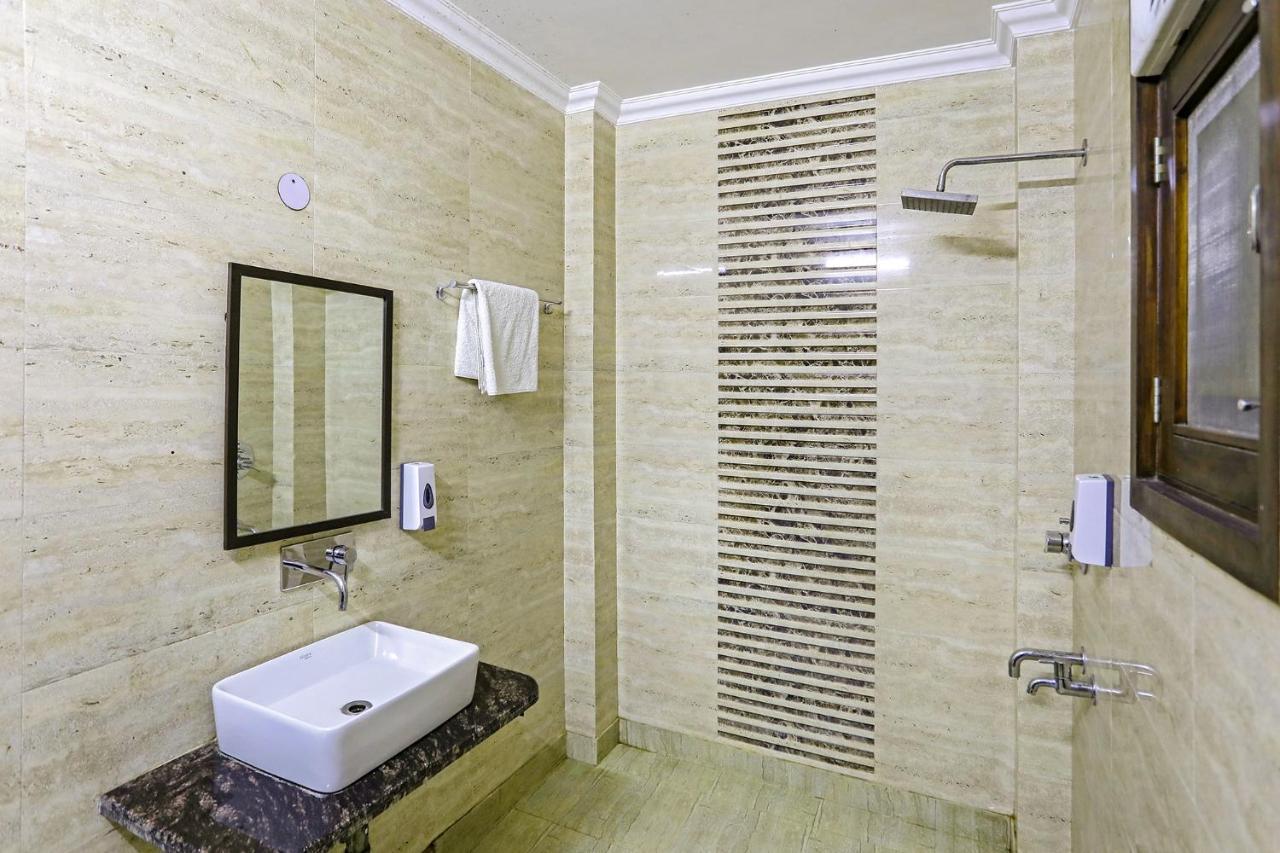 דלהי Fabhotel White House Bnb - Nr Yashobhoomi Convention Centre מראה חיצוני תמונה
