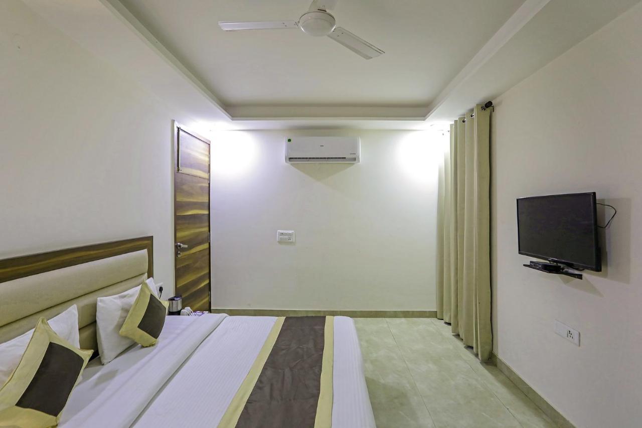 דלהי Fabhotel White House Bnb - Nr Yashobhoomi Convention Centre מראה חיצוני תמונה